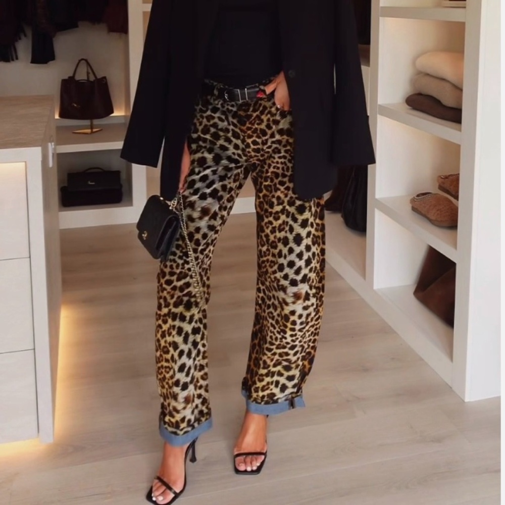 ZARA NWT *LIMITED EDITION* ZW FLOCKED BALOON Barrel Leg Pants LEOPARD Size 4